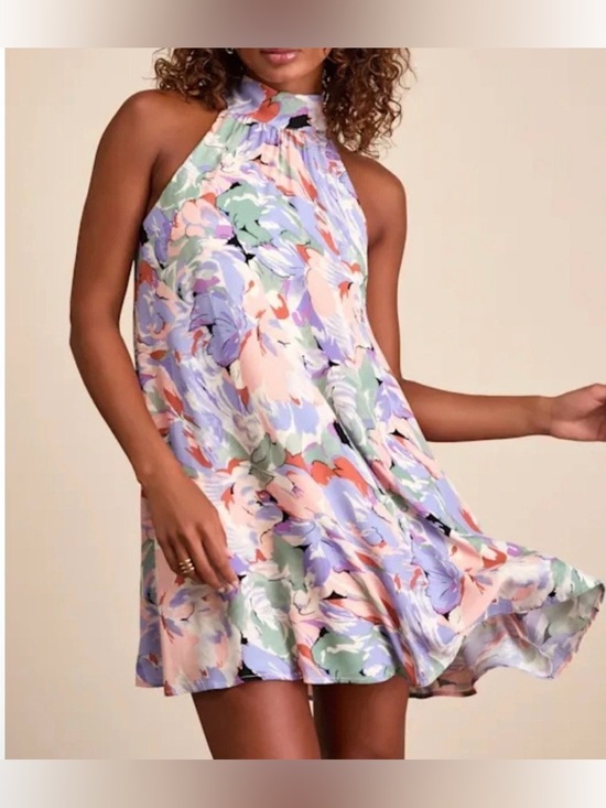 Lulus Dresses & Skirts - Lulus Tied Back To You Floral Mini Swing Dress